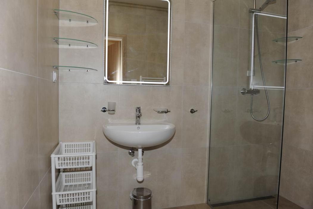 Apartamenty Lucky 188 เดมานอฟสกา โดลินา ภายนอก รูปภาพ